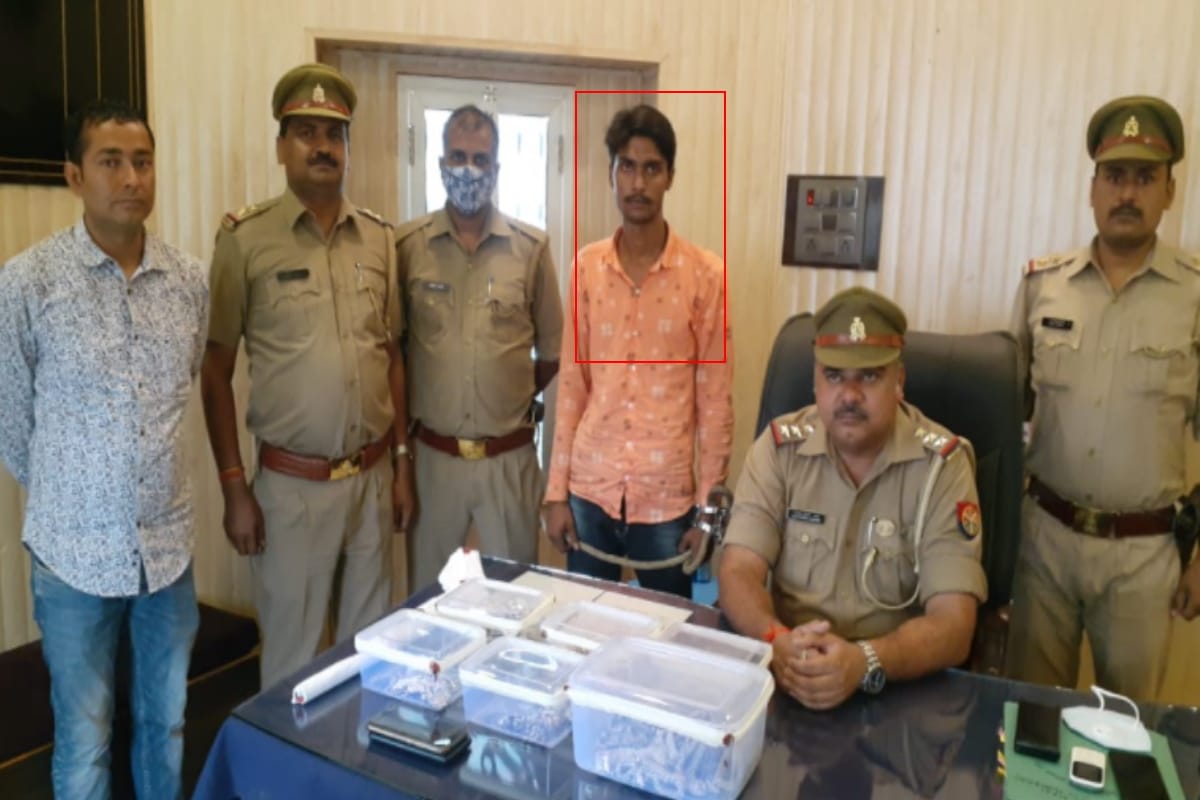 Baghpat Police caught the crook of Bavaria gang, jewelery and gun worth 10 lakhs recovered