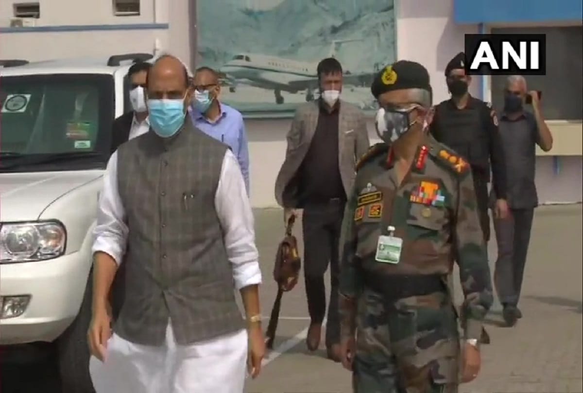 India China Standoff Rajnath Singh may meet Chinese defence Minister ahead of military talks
