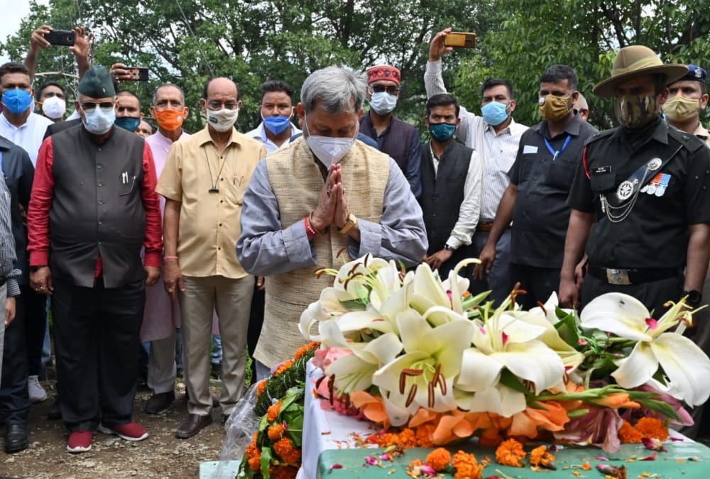 uttarakhand news : mandeep Negi Martyr in Jammu kashmir, cremation will done today