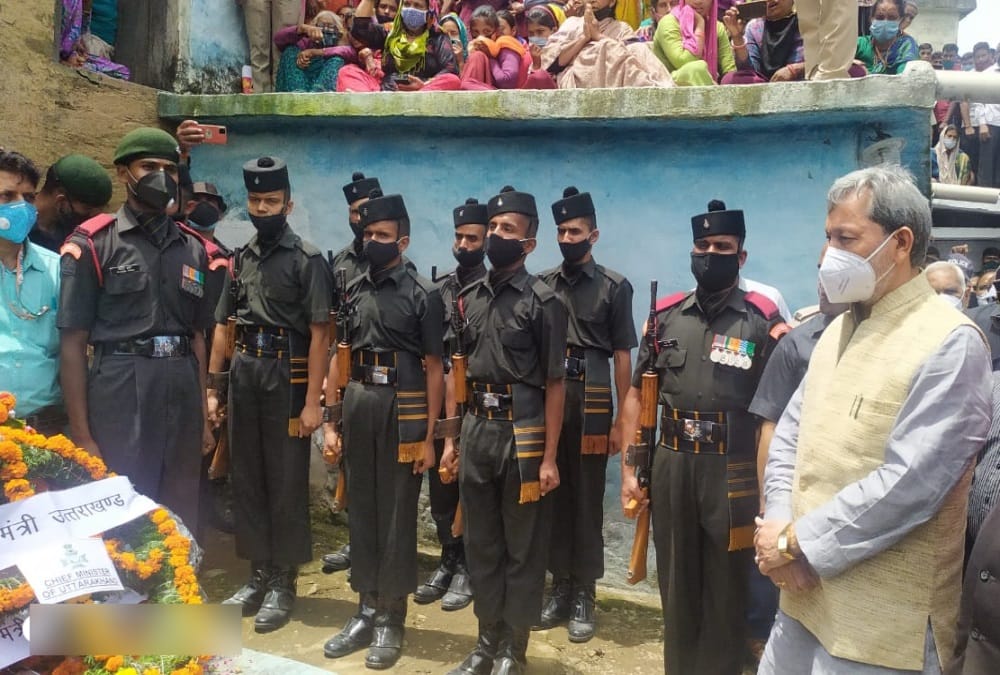 Uttarakhand News: Martyr mandeep Negi Funeral in Kotdwar Emotional Photos