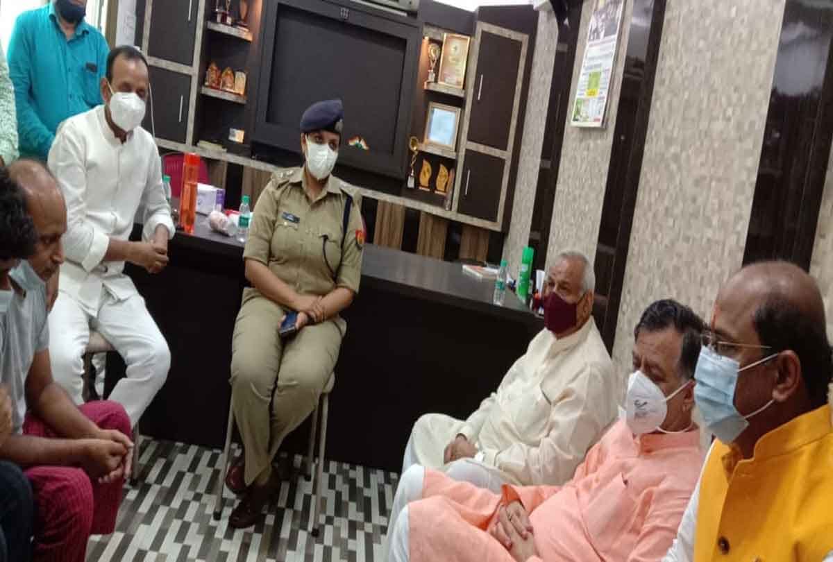 Death of a woman entrepreneur stuck in a jam: Minister Satish Mahana and MP Pachauri also apologized