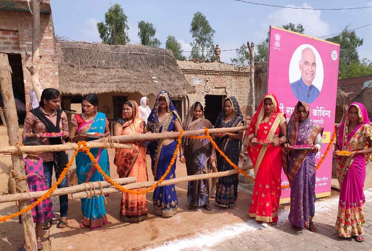 Rashtrapati Bhavan is your own, overwhelmed Kovind invited the villagers