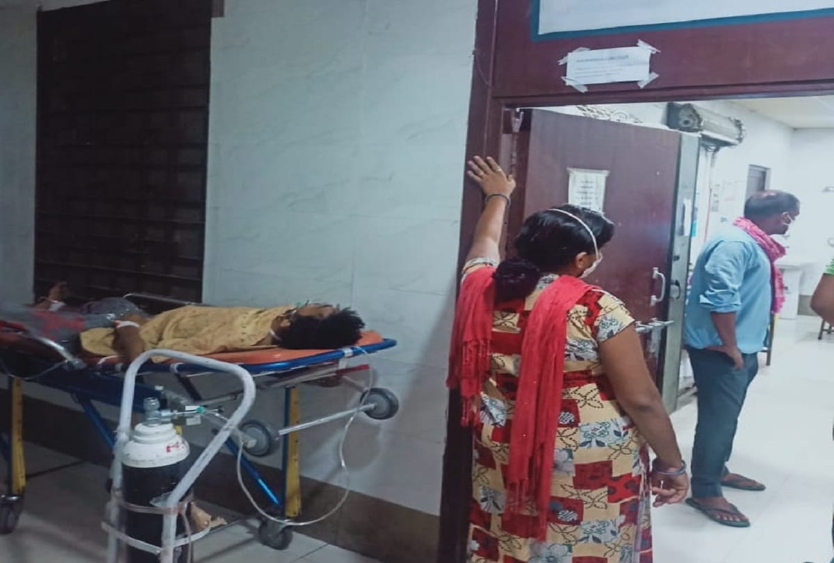 The patient wandered wards on a stretcher for eight hours in SRN Hospital