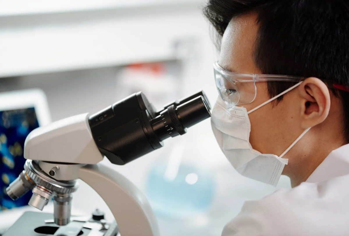 know how omicron variant emerged, scientists suspect its aida conection