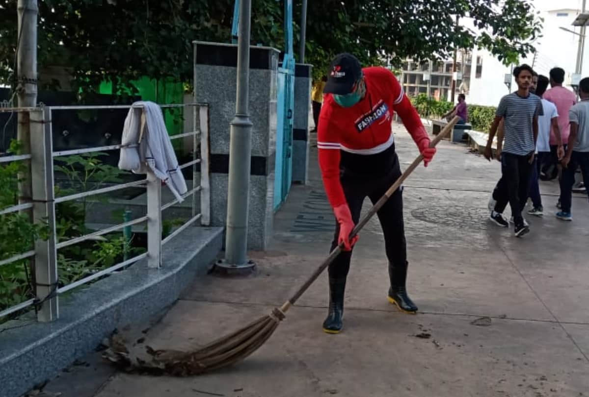 special story of Mahesh shukla Jhadu baba in Gorakhpur