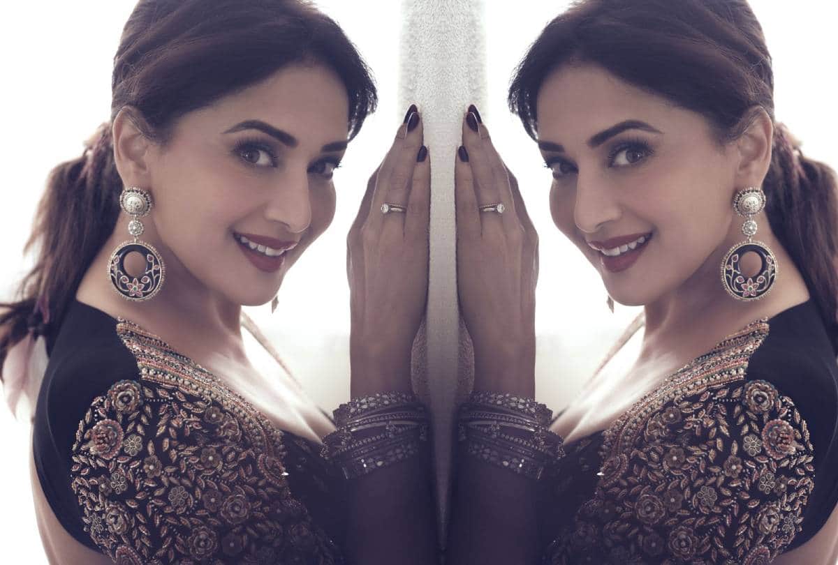 Fashion tips Madhuri Dixit carried a beautiful lehenga and the price was too high