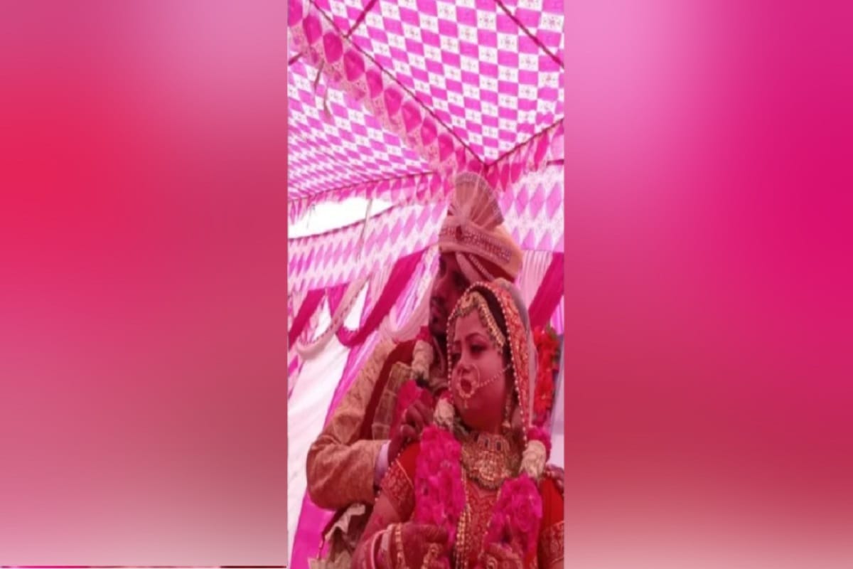 Meerut News: A couple has died in road accident in Aligarh and see photos