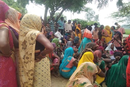 Prayagraj: Teenager strangled to death in Kondhiara, body found in farm near house