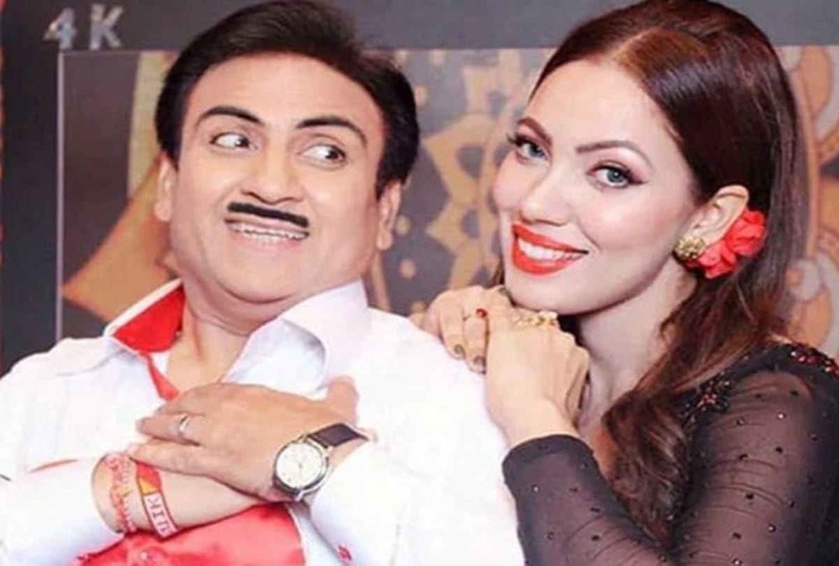 Munmun Dutta aka Babitaji of TMKOC warns fans against her fake account on LinkedIn