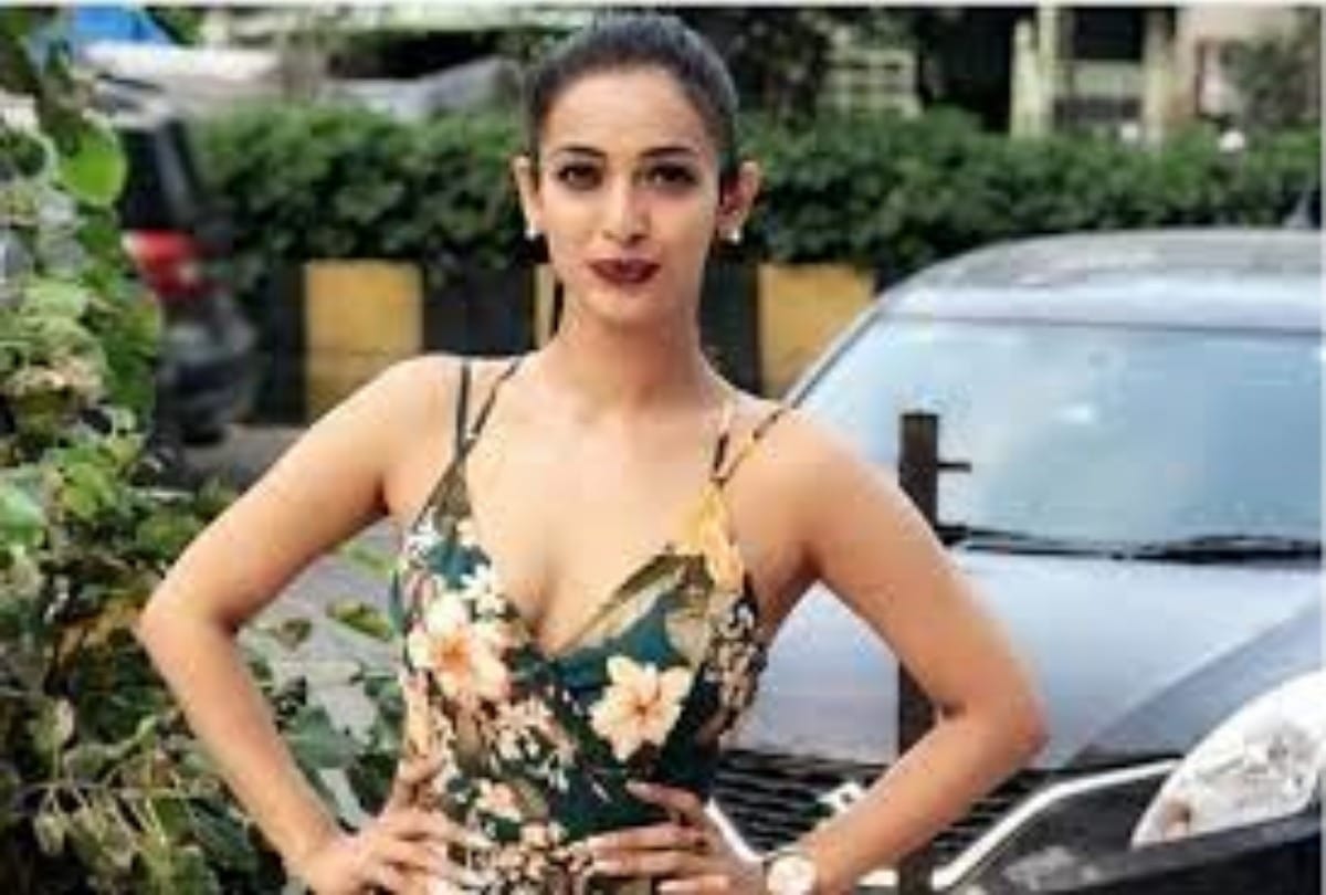 Heena Panchal's mother and sister defend her post her arrest from rave party