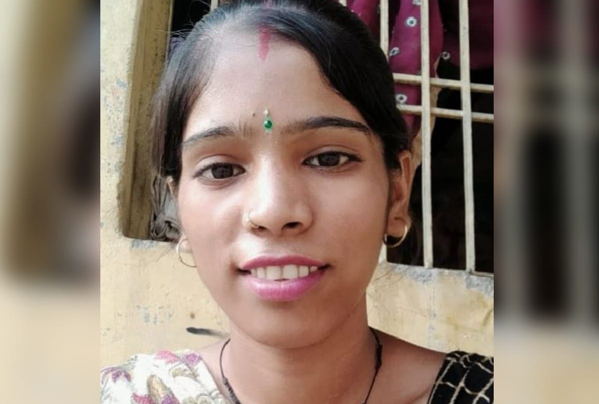 agra news woman murdered for dowry in etah