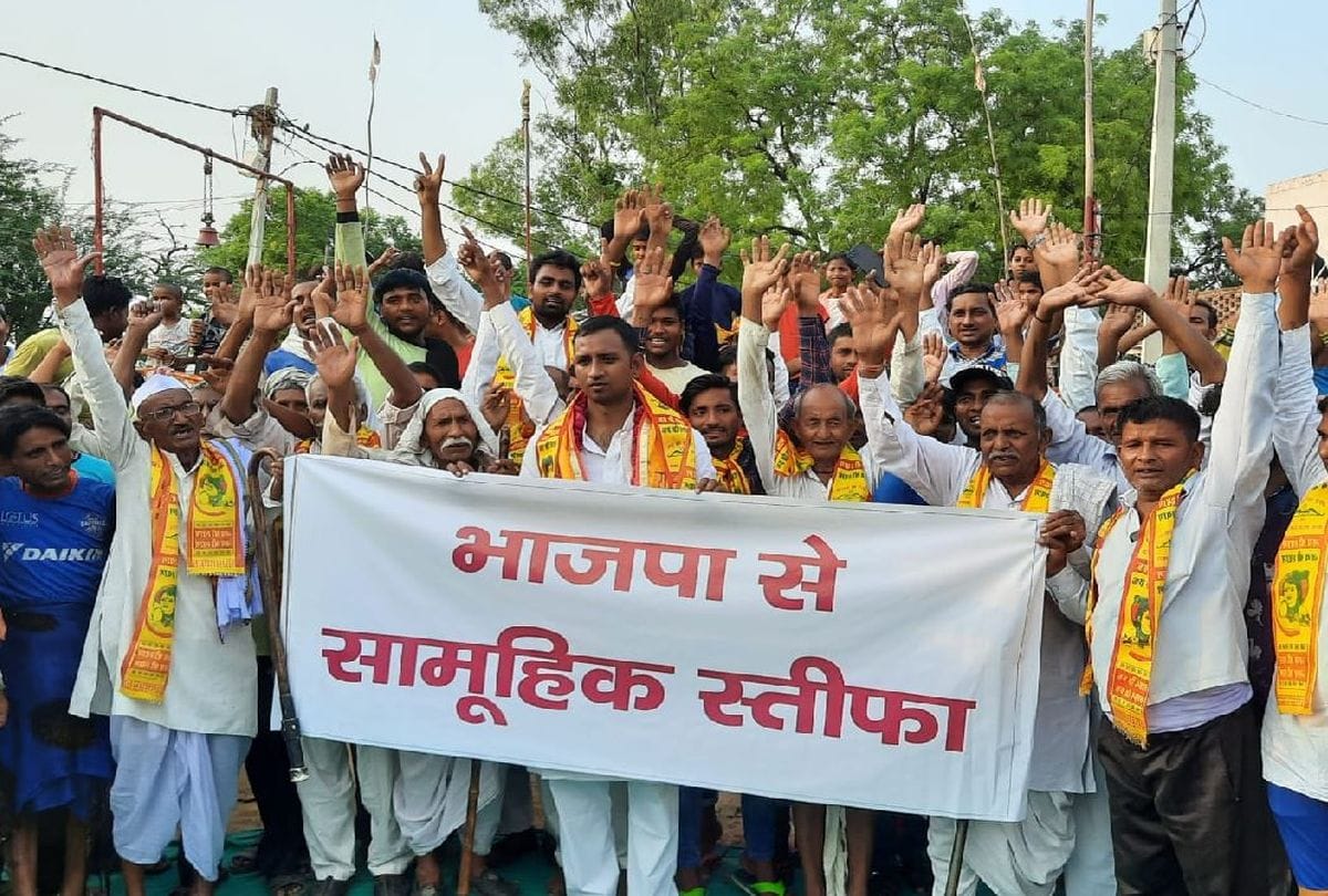 BJYM Leader Kunwar Singh Nishad left BJP with supporters in Mathura