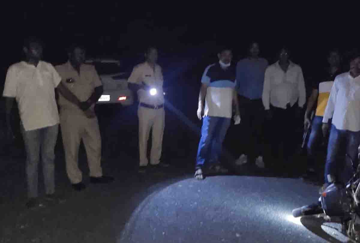 Unnao: Two injured including robber in encounter, four arrested, shot in the leg