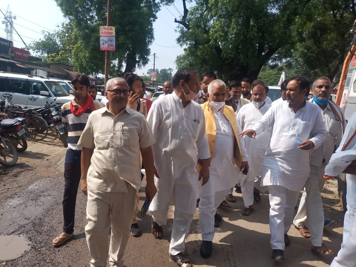 SP MLC Maan singh arrested with 40 lakh rupees, could not give account of money