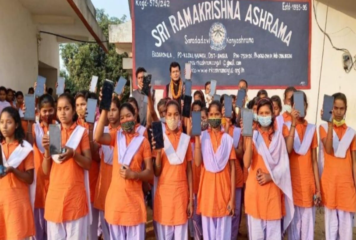 15-year-old boy from Delhi receives Diana Award for helping marginalised girls