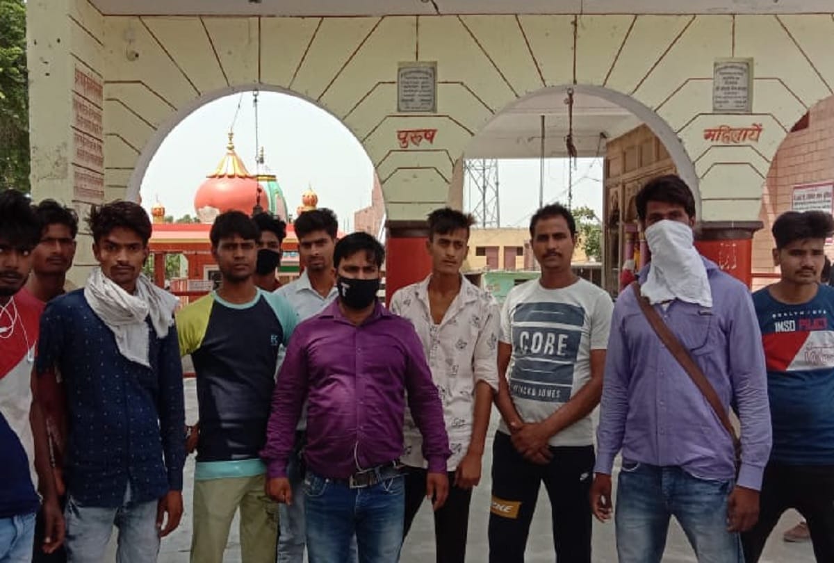 locals oppose water cooler in temple donated by SP leader Salman Shahid