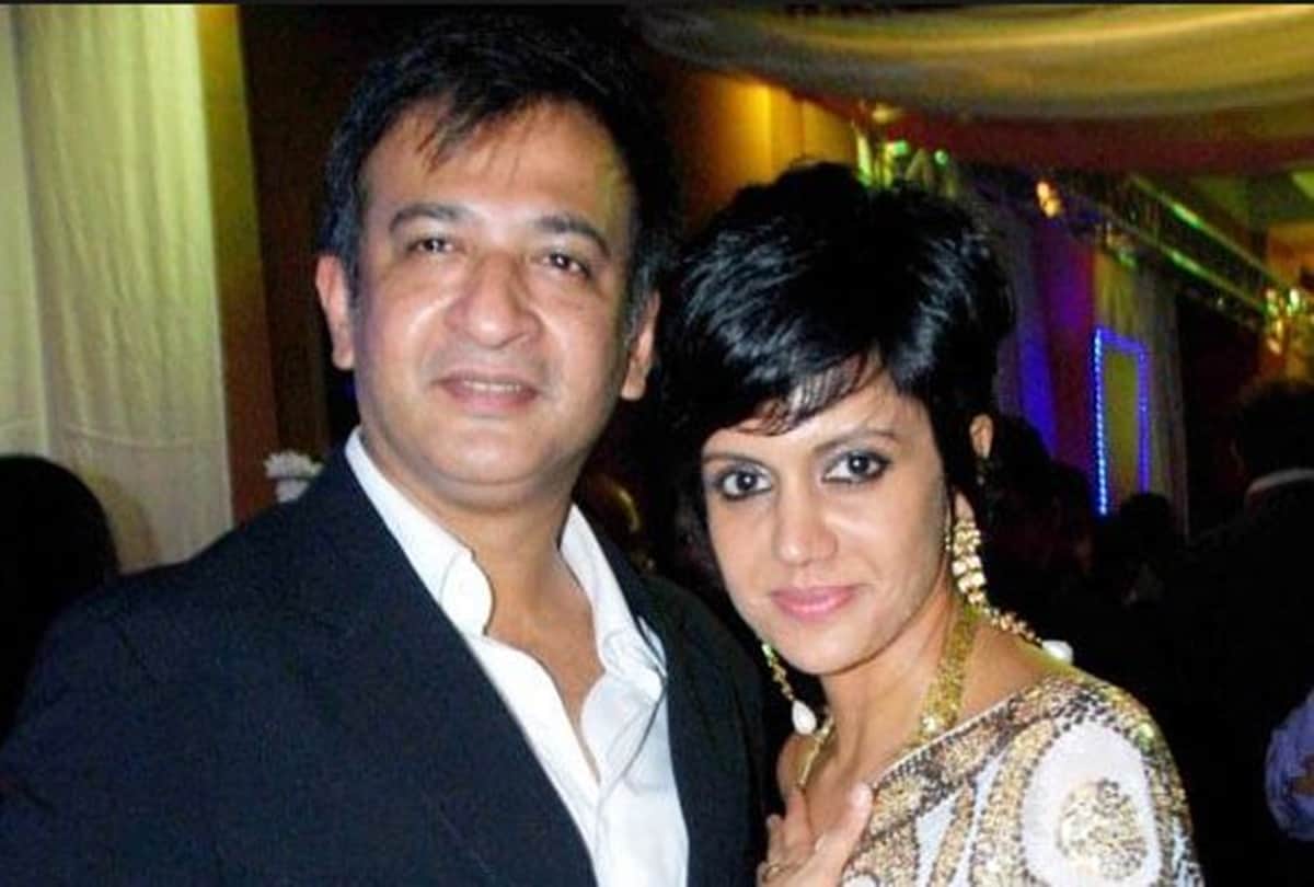 Mouni Roy supports Mandira Bedi after Raj Kaushal death, Says My Baby Strongest