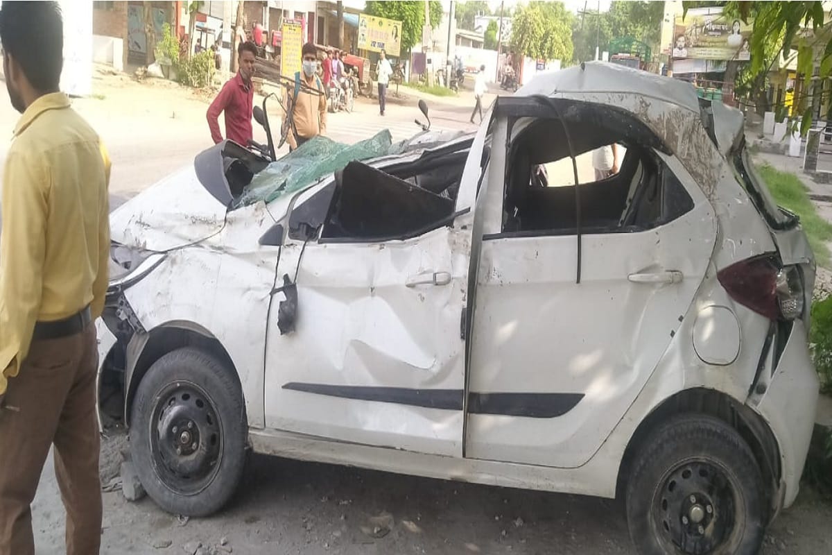 UP News: Two people has died in road accident and three injured in Bijnor