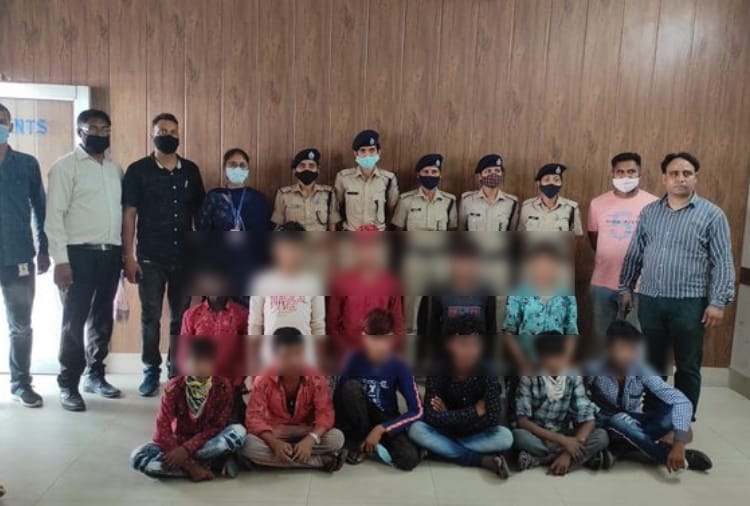 RPF in coordination with Bachpan Bachao Andolan yesterday rescued 11 children in Punjab