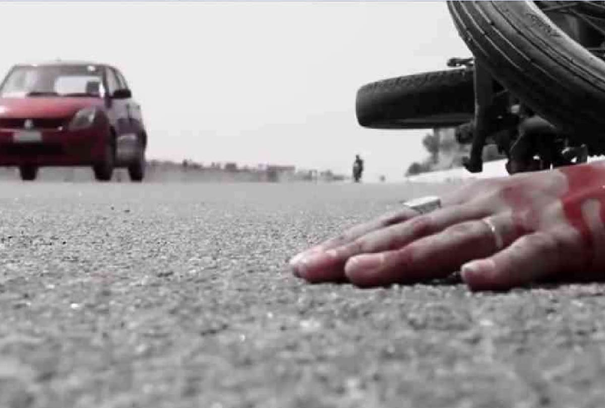 tanker hit bike on mathura highway three killed one injured