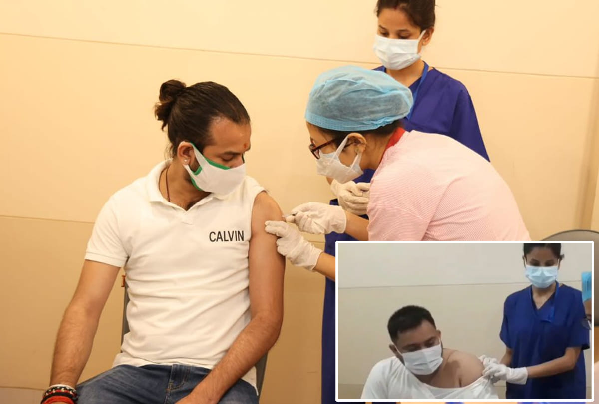 RJD tejashwi yadav and tej pratap yadav got sputnik v shot in patna jai prabha medanta hospital