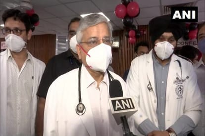 रणदीप गुलेरिया, डायरेक्टर, एम्स