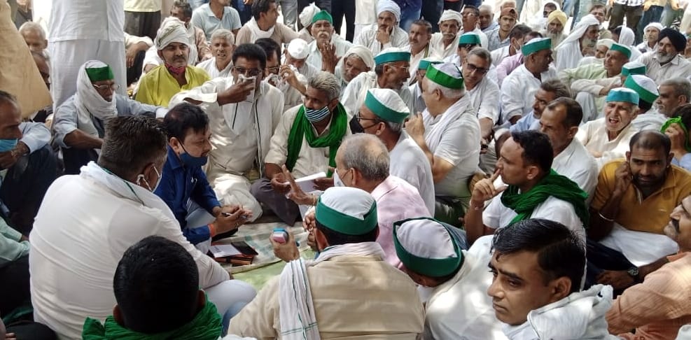 Arguments of farmers with officials, heard a lot of lies