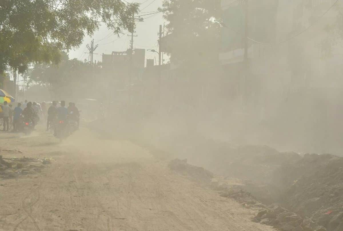 Agra Air Pollution Level News in Hindi: Agra Air Quality Index at dangerous level