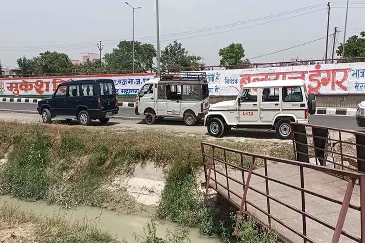 UP News: Police has busted brothel racket in a hotel and 11 accused arrested in Meerut