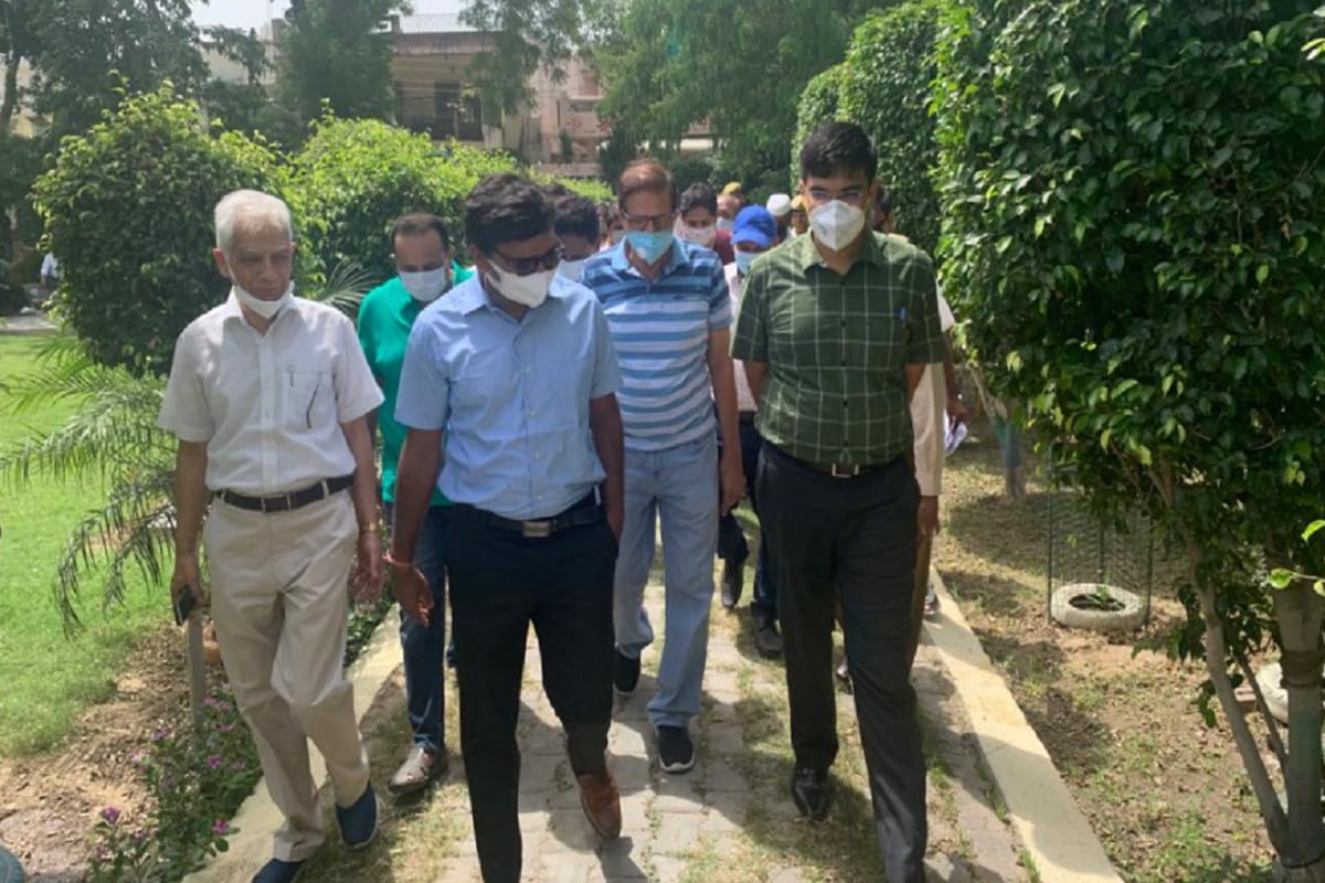 Meerut: Divisional Commissioner Surendra Singh launched the innovative unit