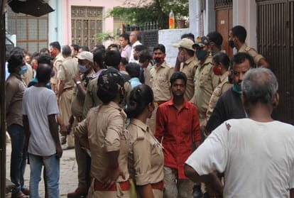 The lane leading to Takshak shrine in Dariyabad was freed from encroachment