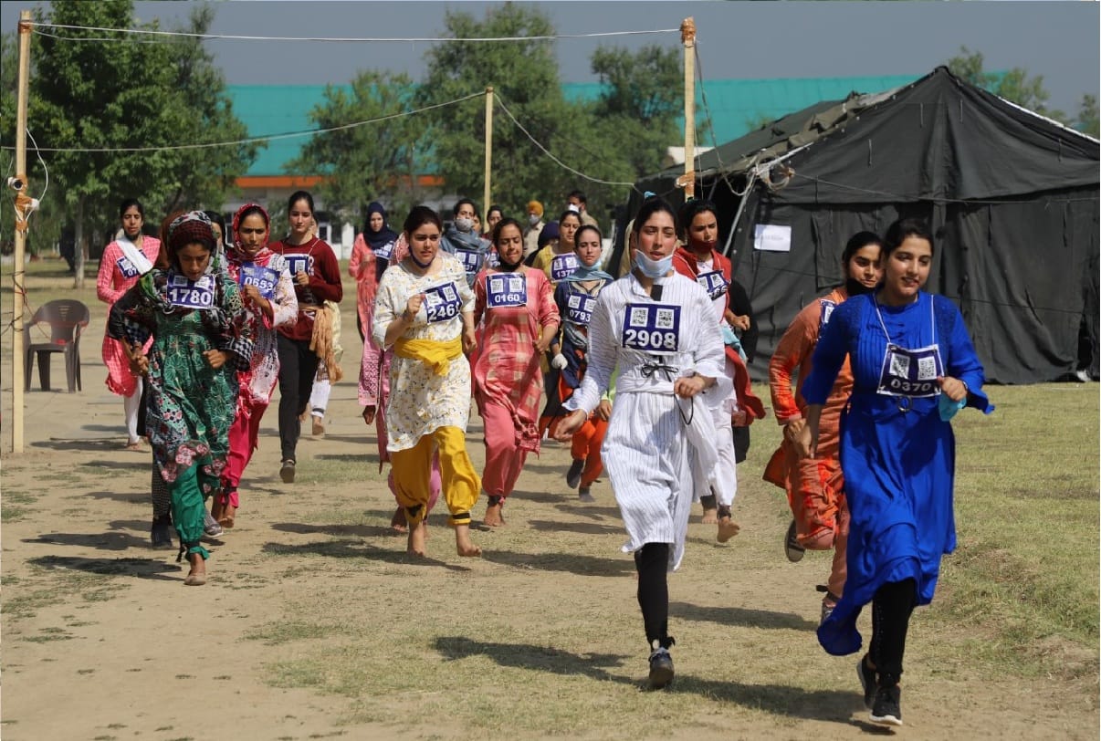 Officers will give training to Jammu and Kashmir girls to make them sub inspectors