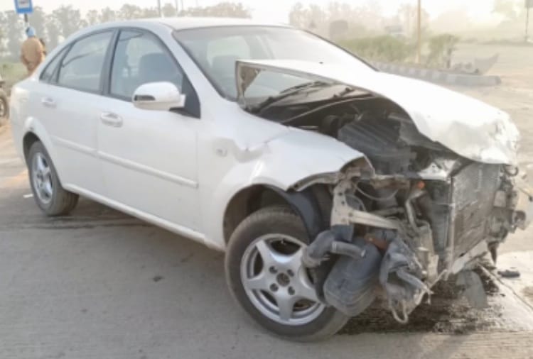 Three people killed in road accident in Moga of Punjab