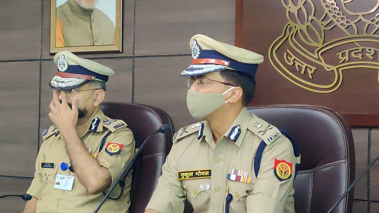 UP: DGP Mukul Goyal said, field officers should make direct contact and dialogue with the public