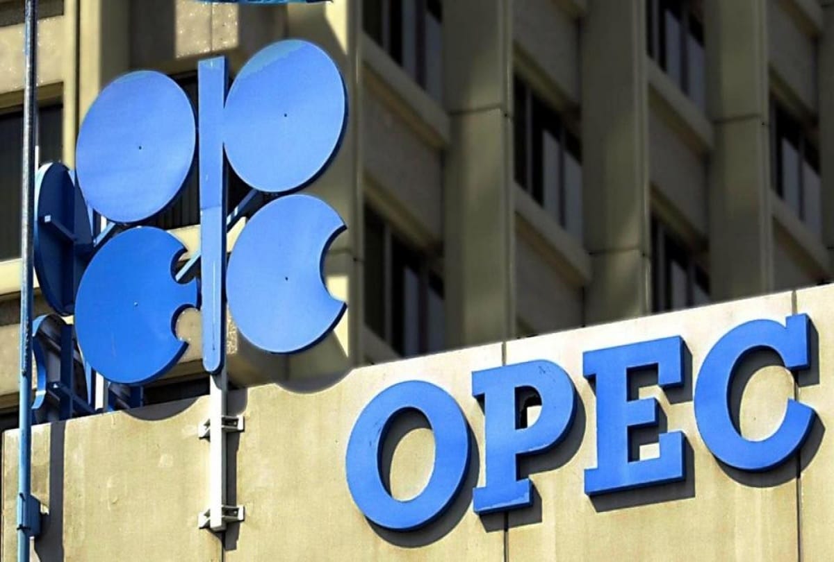Major oil producing countries postpone decision on output increase
