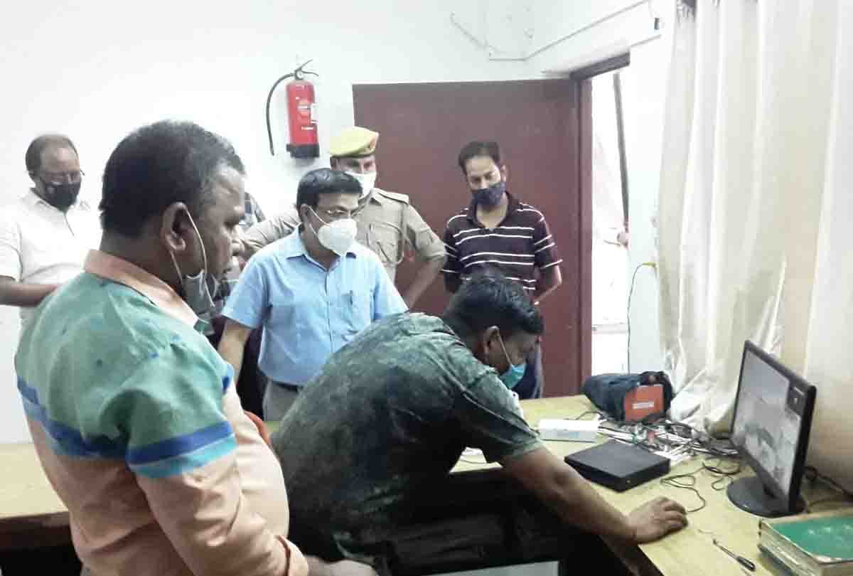 Election of District Panchayat President: Attentive security arrangements in Farrukhabad Collectorate
