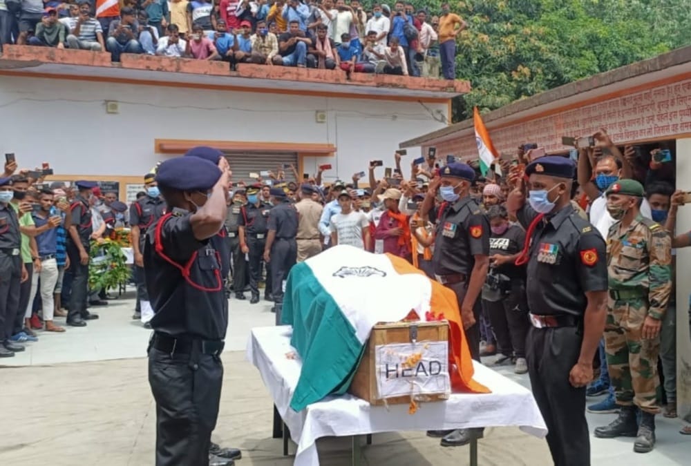 CAPF martyrs family are not getting the honor amount of one crore rupees