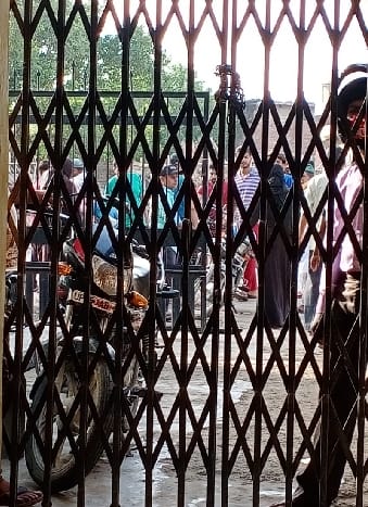 Angry people created a ruckus at the fort power substation