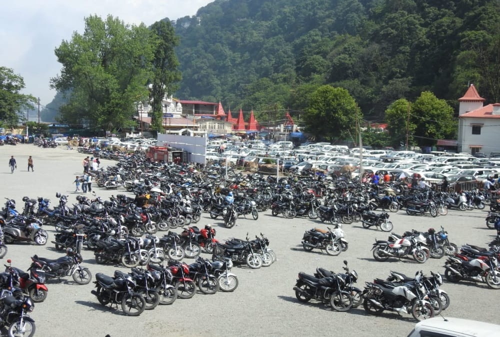 Uttarakhand Unlock: tourists two wheeler Entry banned in Nainital on weekends