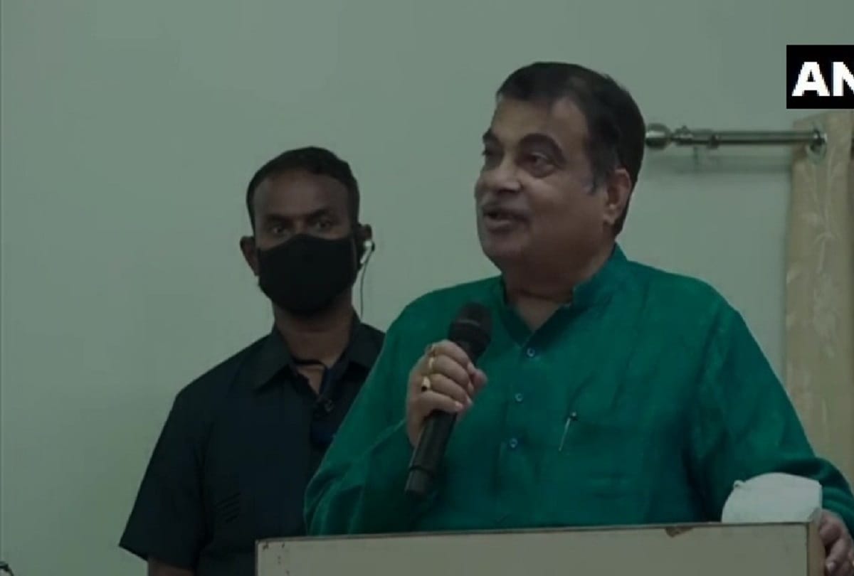 Union Minister Nitin Gadkari inaugurated an Oxygen Plant at Vivekanand Hospital in Nagpur