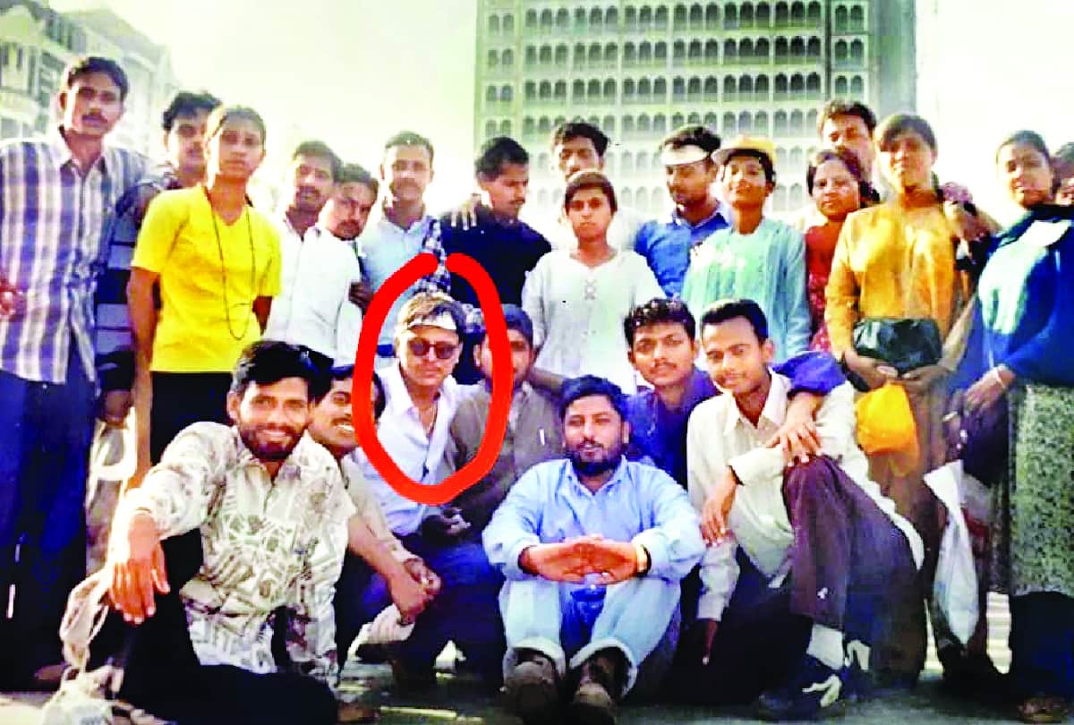 New chief minister of Uttarakhand was student of Lucknow University.