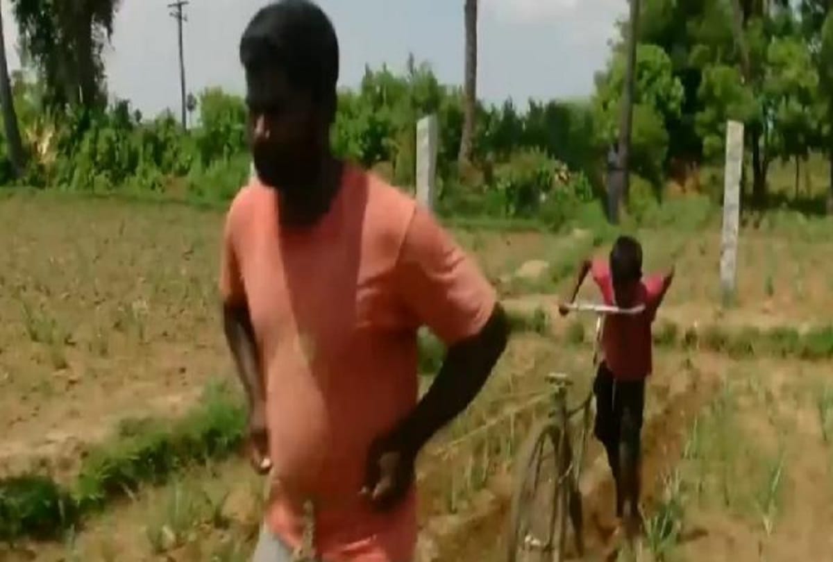 Tamilnadu farmer Nagraj uses sons bicycle to plough field at thiruthani due to lockdown crisis