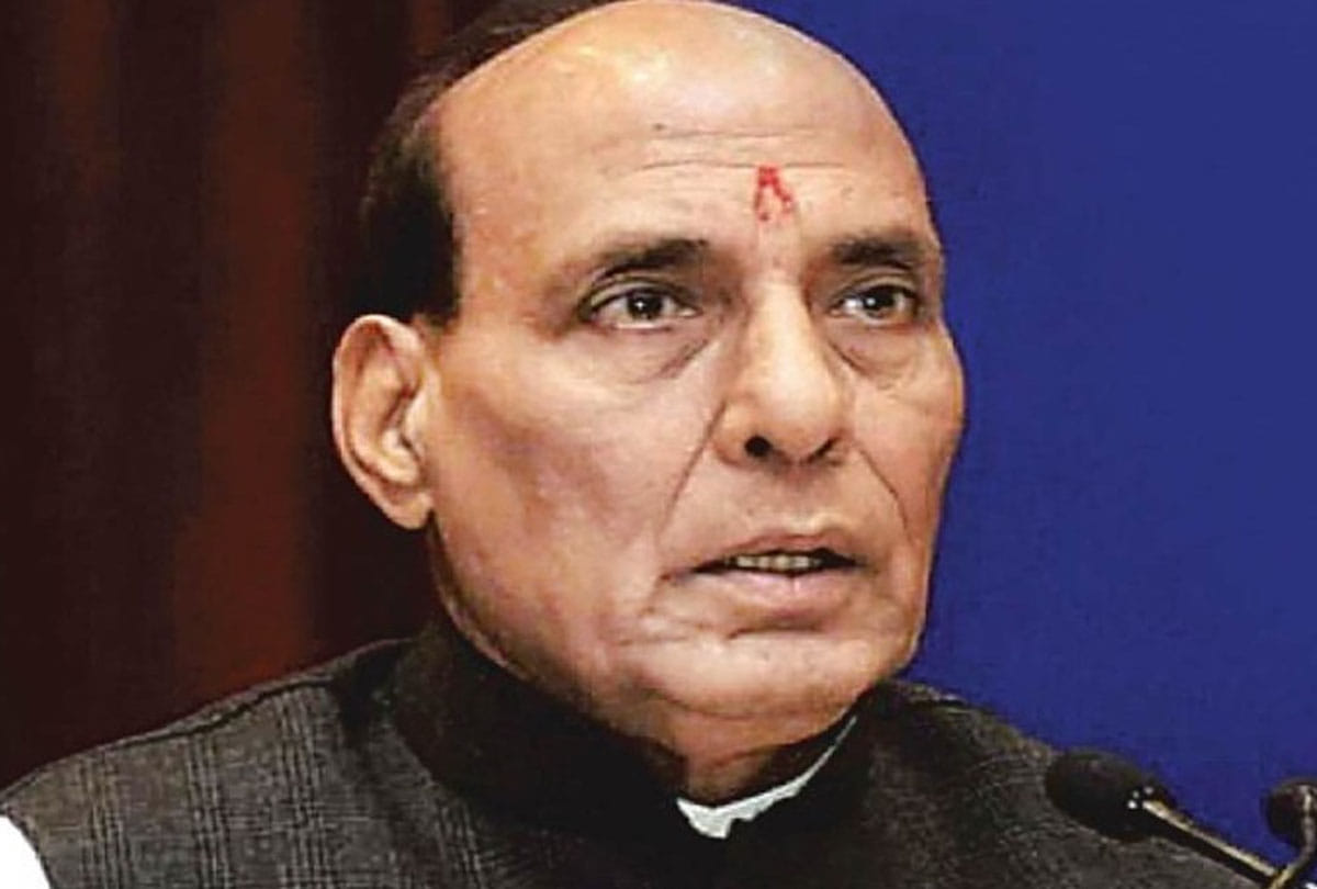 Defense Minister visit to Kanpur: Rajnath Singh gave a big statement in the conversion case