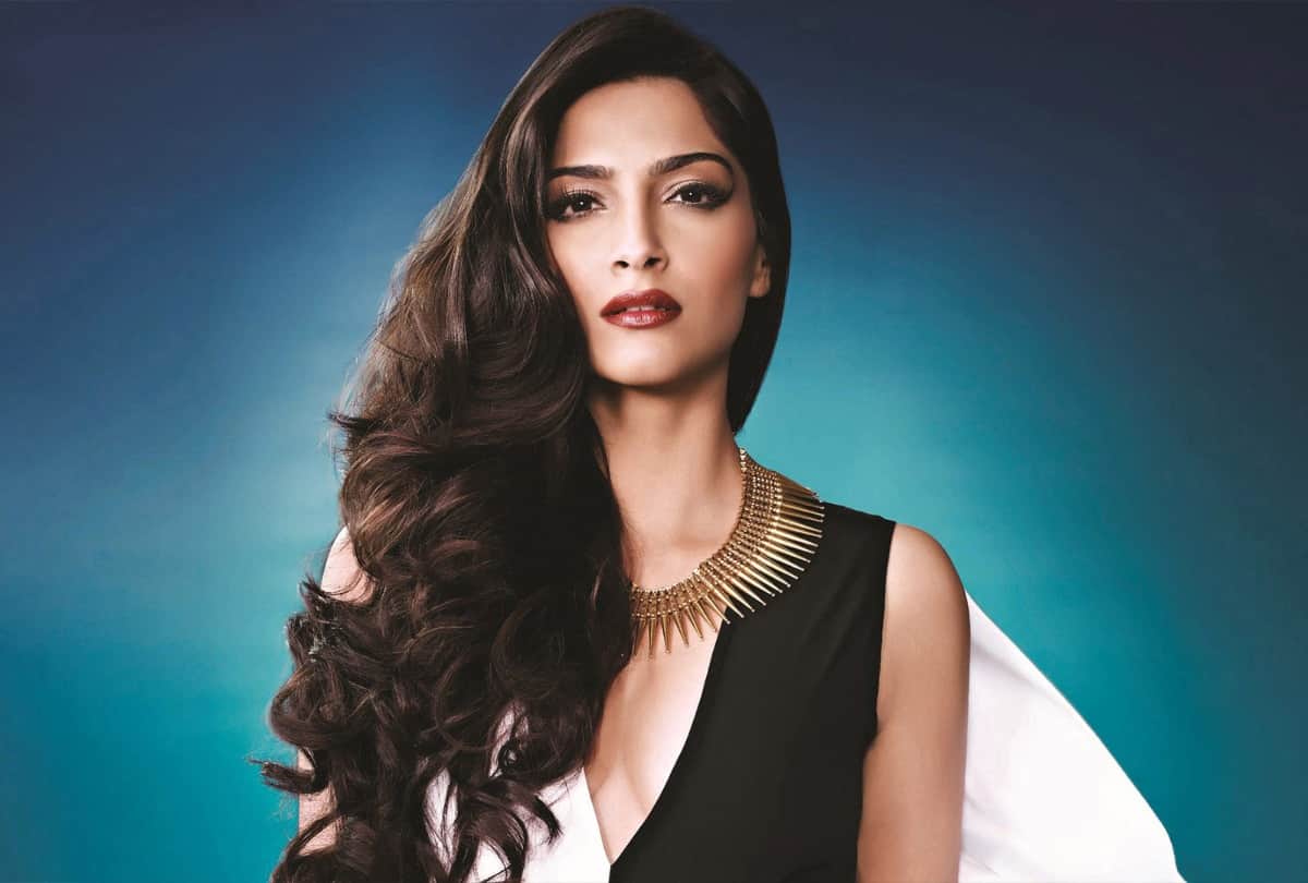 Sonam Kapoor Says She's Lost Out On Roles For Standing Up To Ridiculous Pay Gap