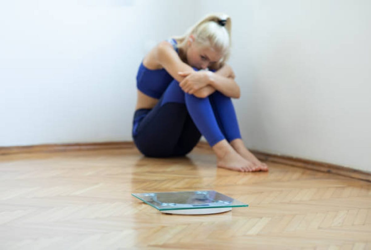 anorexia nervosa know its symptoms causes and complications, anorexia disease in hindi