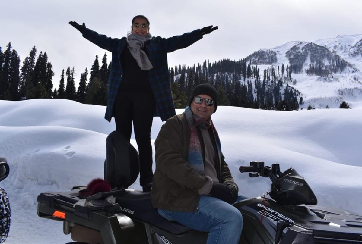 Indian army honoured Vidya Balan by giving firing range her name in gulmarg