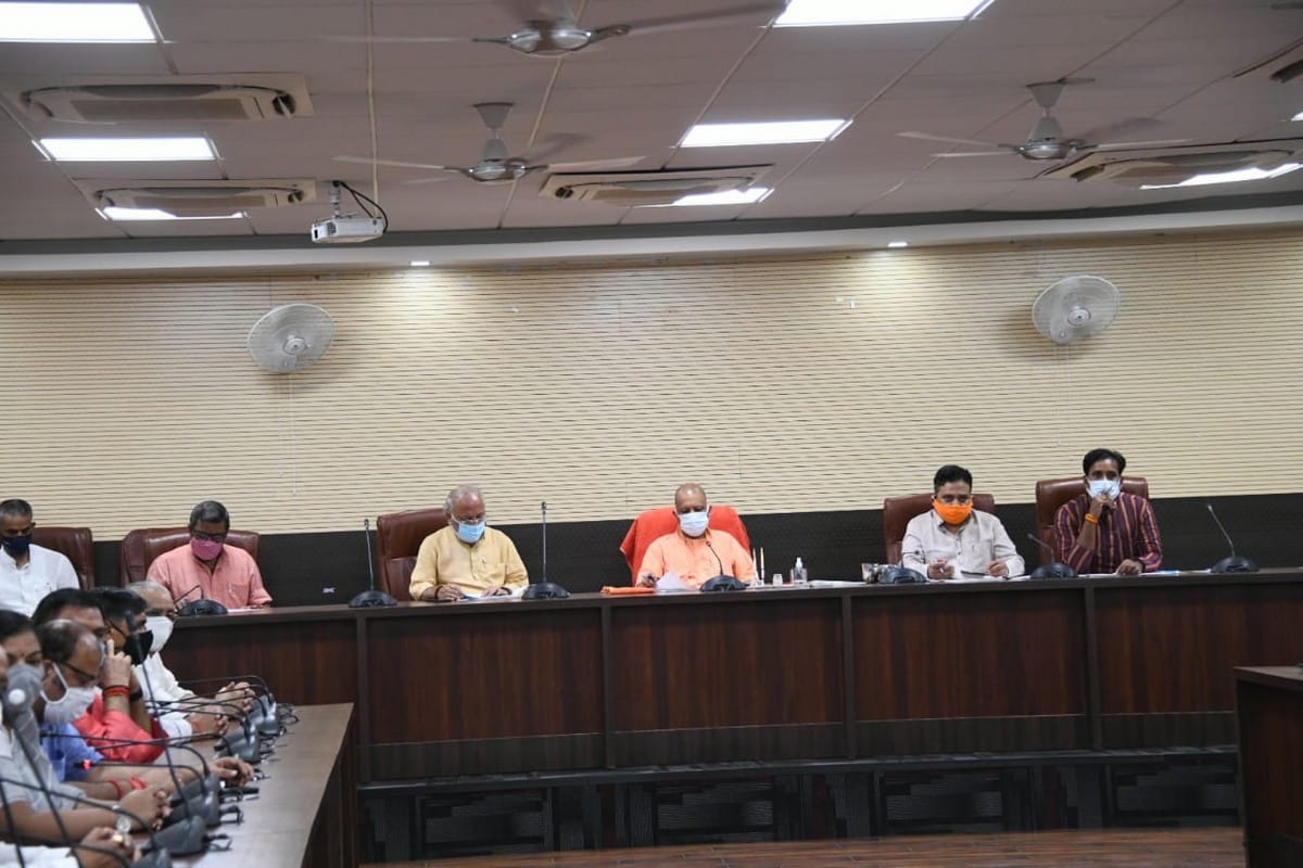 up cm yogi adityanath varanasi visit today: banaras will change after launched project by pm modi