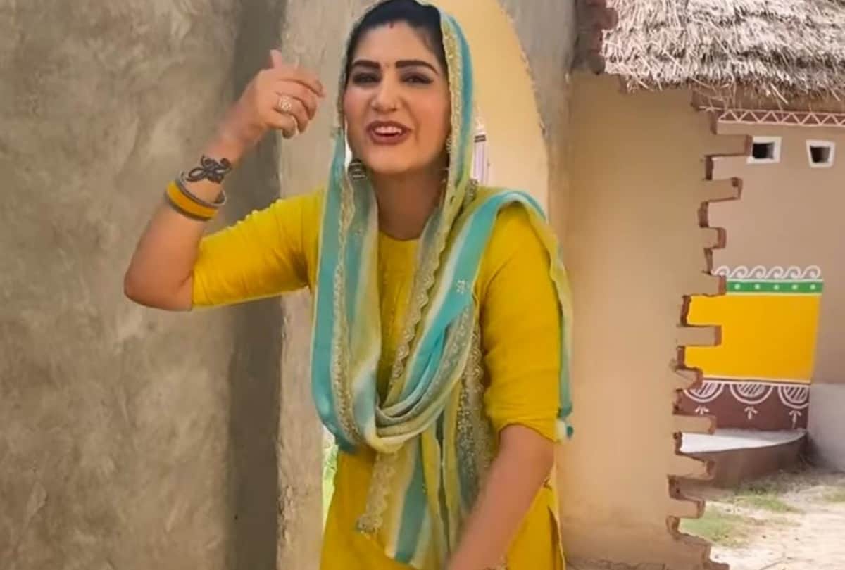 dancing queen sapna choudhary look stunning in these clothes see photos