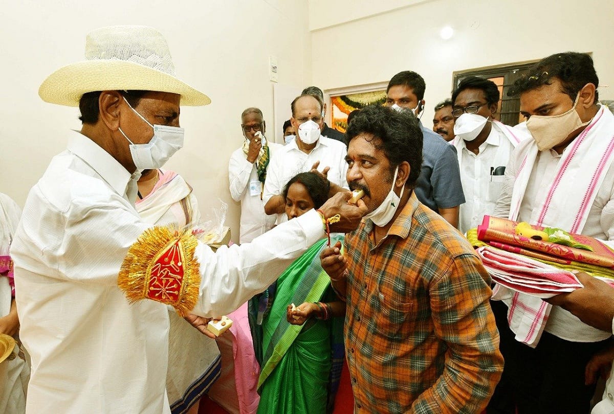 Telangana CM KC Rao inaugurated 1320 2 bedroom houses in KCR Nagar built at a cost of Rs 80 crore