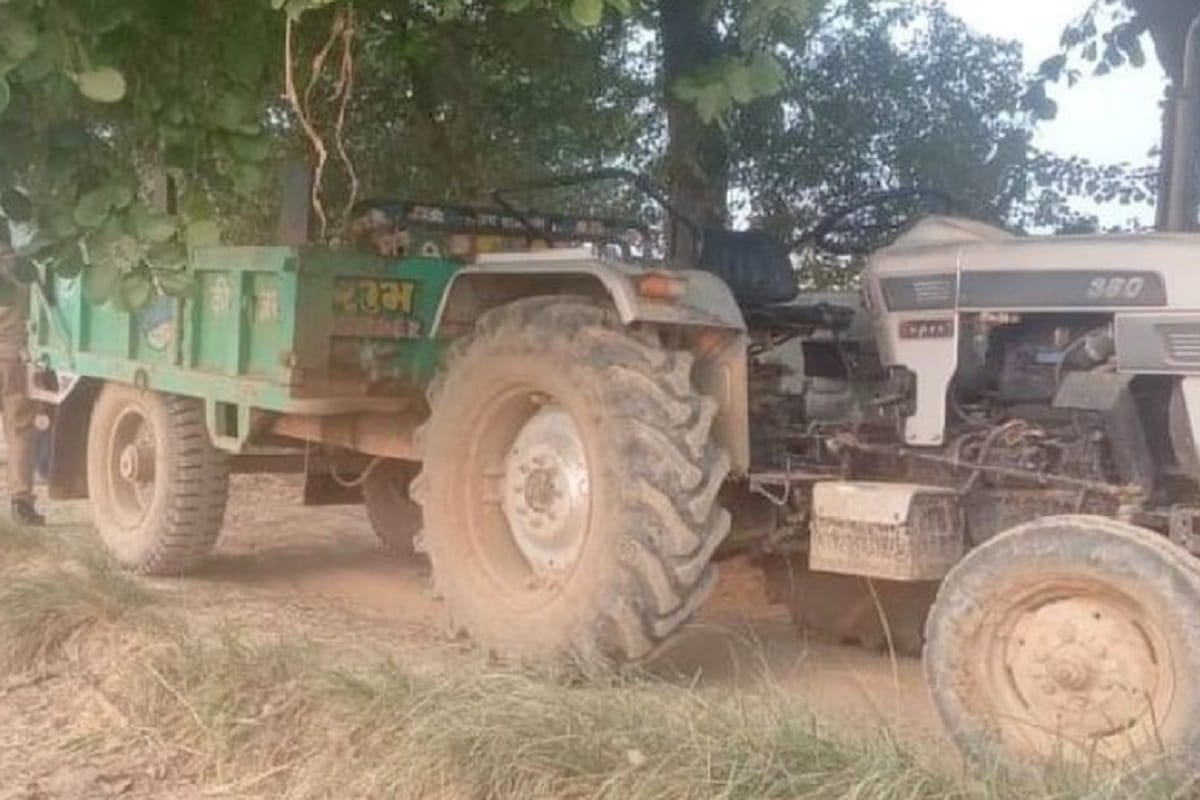 Municipal corporation was writing theft of government brick on tractor